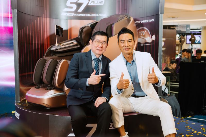 Simon Yam x GINTELL: S7 Plus 2nd Gen 8-Hands Wellness Chair Launching Ceremony